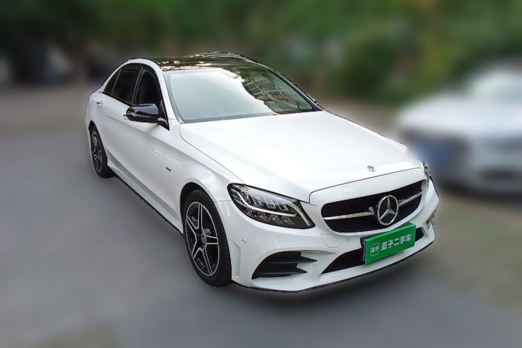 Used Mercedes-Benz C-Class 2021 C 260 L Sport Edition Star Collection Front Right 45 Deg