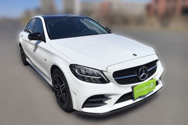 Used Mercedes-Benz C-Class 2021 C 260 L Sport Edition Star Collection Front Right 45 Deg