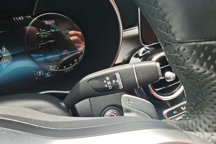 Used Mercedes-Benz C-Class 2021 C 260 Star Edition Gear Lever