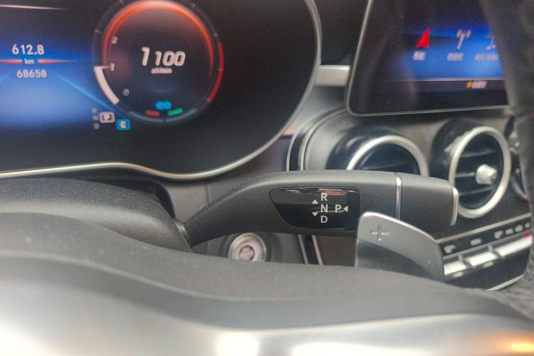Used Mercedes-Benz C-Class 2021 C 260 L Sport Edition Star Collection Gear Lever