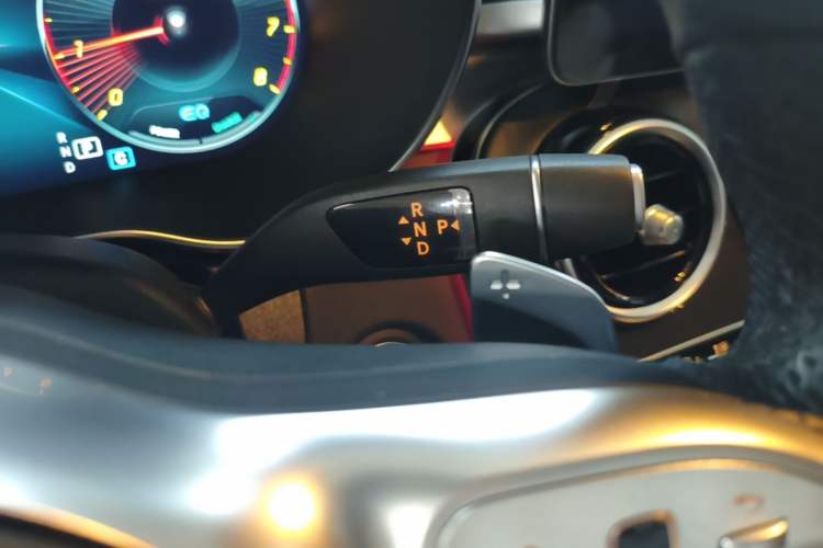 Used Mercedes-Benz C-Class 2021 C 260 L Sport Edition Star Collection Gear Lever