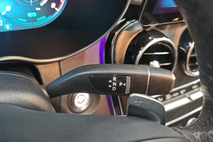 Used Mercedes-Benz C-Class 2021 C 260 L Sport Edition Star Collection Gear Lever