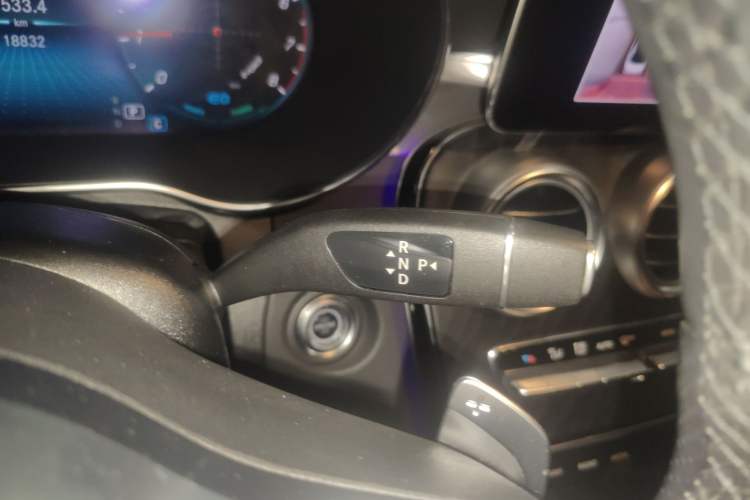 Used Mercedes-Benz C-Class 2021 C 260 Coupe Gear Lever