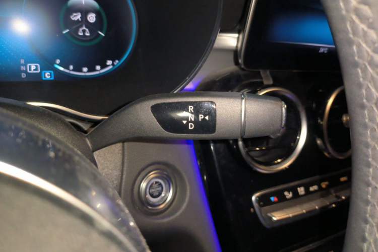 Used Mercedes-Benz C-Class 2021 C 260 Star Edition Gear Lever
