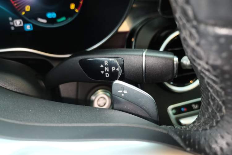 Used Mercedes-Benz C-Class 2021 C 260 L Sport Edition Star Collection Gear Lever