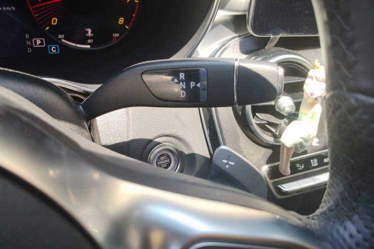 Used Mercedes-Benz C-Class 2021 C 200 L Fashion Edition Sport Version Gear Lever