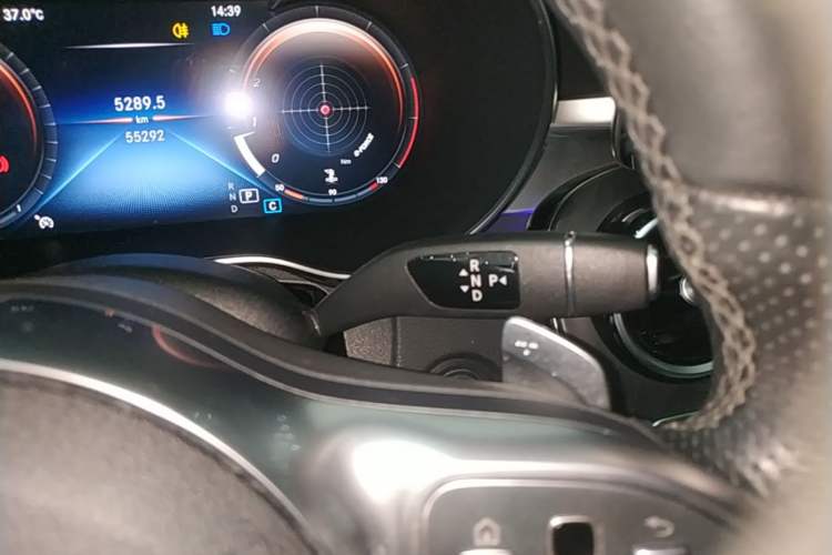 Used Mercedes-Benz C-Class 2021 C 200 L Fashion Edition Sport Version Gear Lever