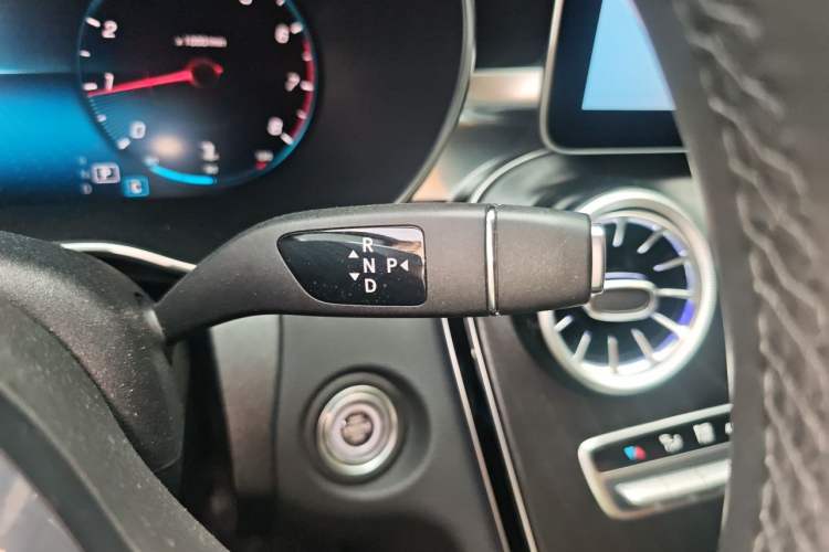 Used Mercedes-Benz C-Class 2021 C 200 L Fashion Edition Sport Version Gear Lever