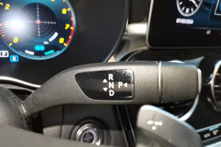 Used Mercedes-Benz C-Class 2021 C 260 L Sport Edition Star Collection Gear Lever