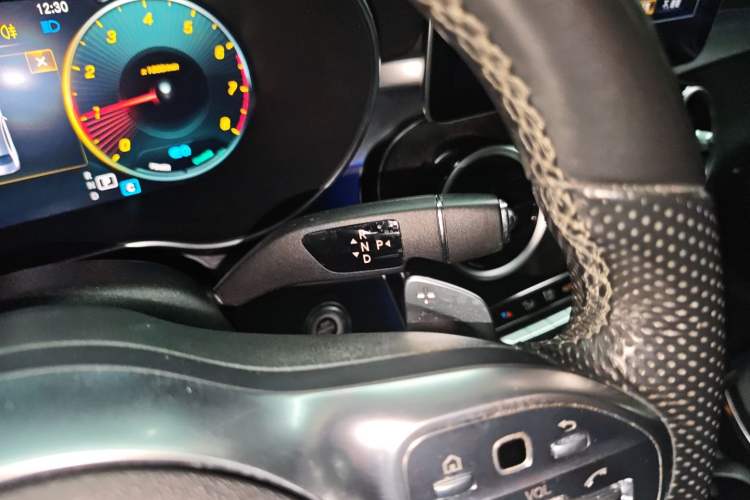 Used Mercedes-Benz C-Class 2021 C 260 L Sport Edition Gear Lever
