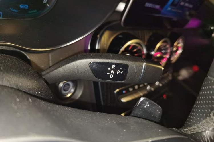 Used Mercedes-Benz C-Class 2021 C 260 L Sport Edition Gear Lever