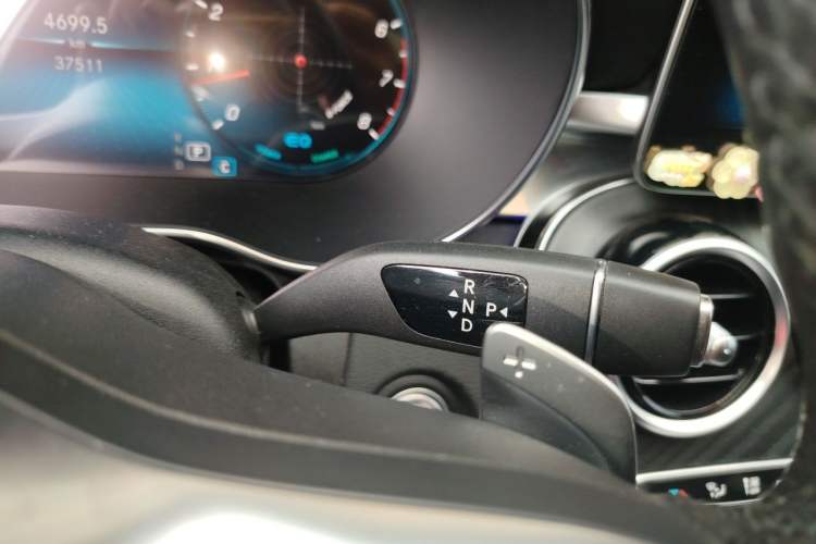 Used Mercedes-Benz C-Class 2021 C 260 L Sport Edition Star Collection Gear Lever