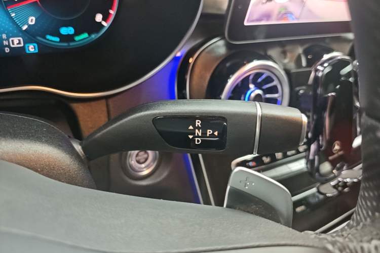 Used Mercedes-Benz C-Class 2021 C 260 L Sport Edition Gear Lever
