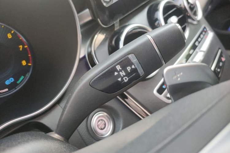 Used Mercedes-Benz C-Class 2021 C 260 L Sport Edition Gear Lever