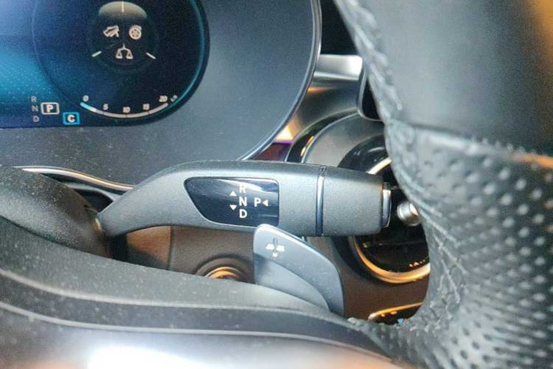 Used Mercedes-Benz C-Class 2021 C 200 L Fashion Edition Sport Version Gear Lever