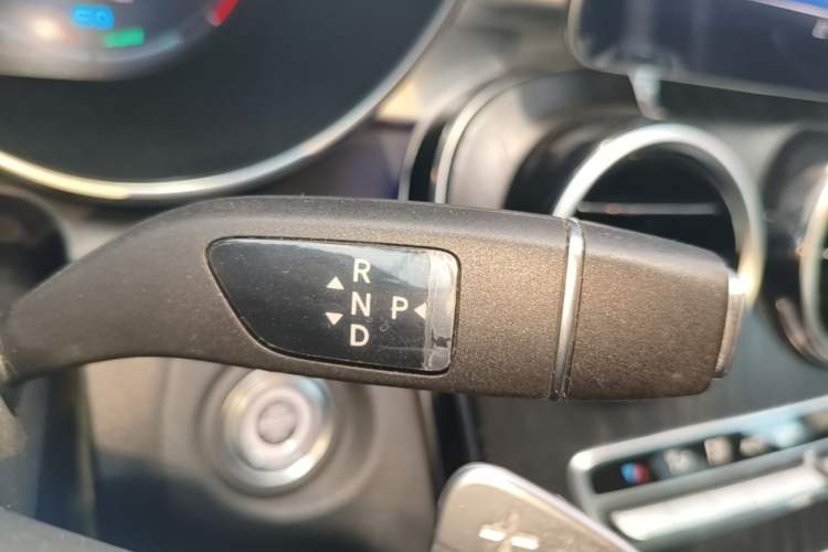 Used Mercedes-Benz C-Class 2021 C 260 L Sport Edition Star Collection Gear Lever