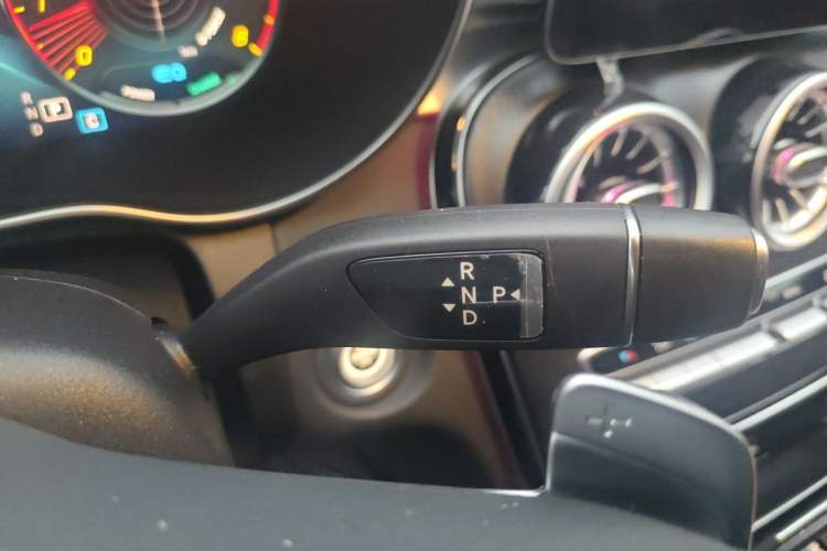 Used Mercedes-Benz C-Class 2021 C 260 L Sport Edition Gear Lever