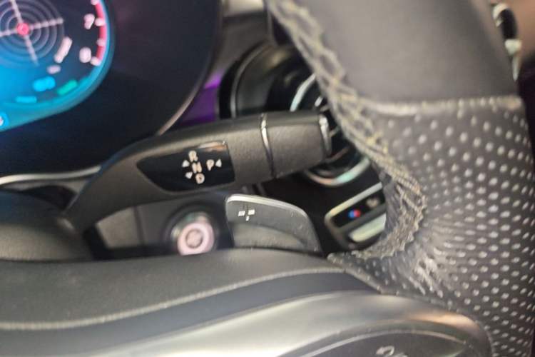 Used Mercedes-Benz C-Class 2021 C 260 L Sport Edition Gear Lever