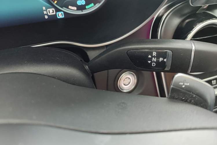 Used Mercedes-Benz C-Class 2021 C 260 L Sport Edition Gear Lever