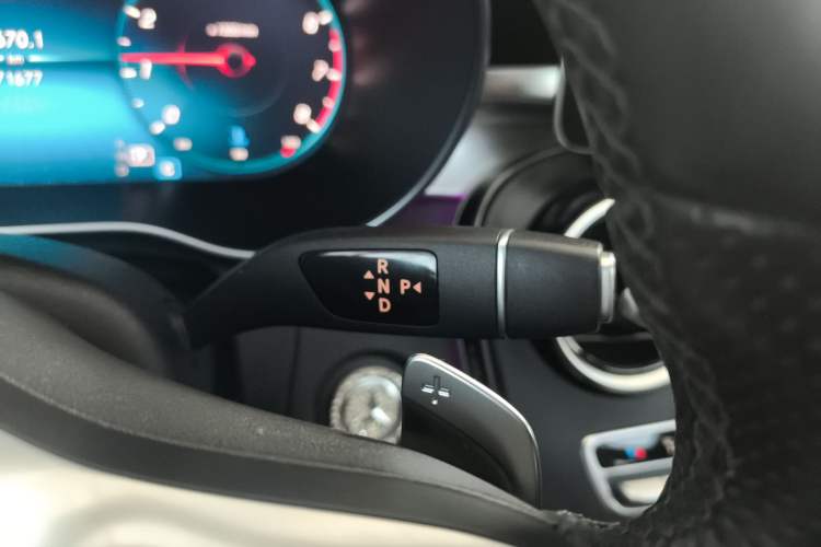 Used Mercedes-Benz C-Class 2021 C 200 L Fashion Edition Sport Version Gear Lever