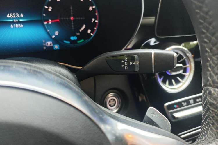 Used Mercedes-Benz C-Class 2021 C 260 Star Edition Gear Lever
