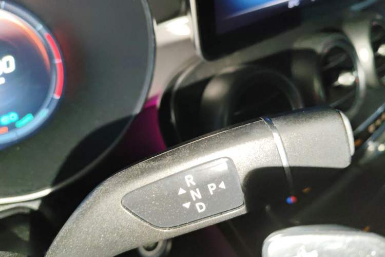 Used Mercedes-Benz C-Class 2021 C 260 Coupe Gear Lever