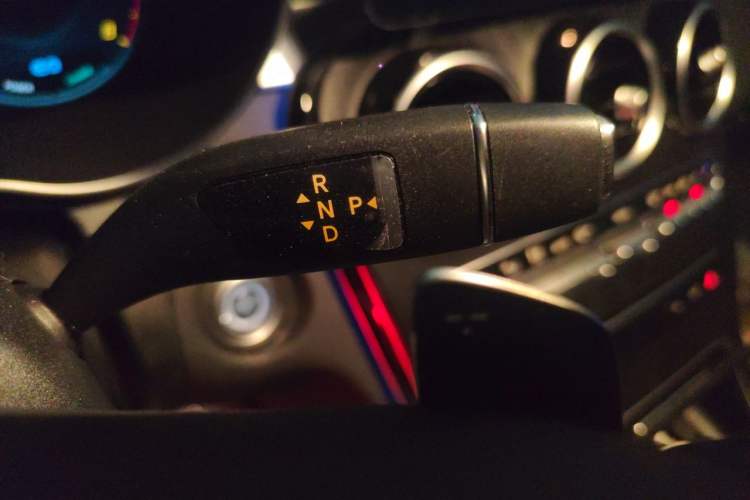 Used Mercedes-Benz C-Class 2021 C 260 L Sport Edition Gear Lever