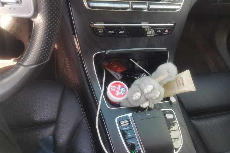 Used Mercedes-Benz C-Class 2021 C 200 L Fashion Edition Sport Version Gear Lever