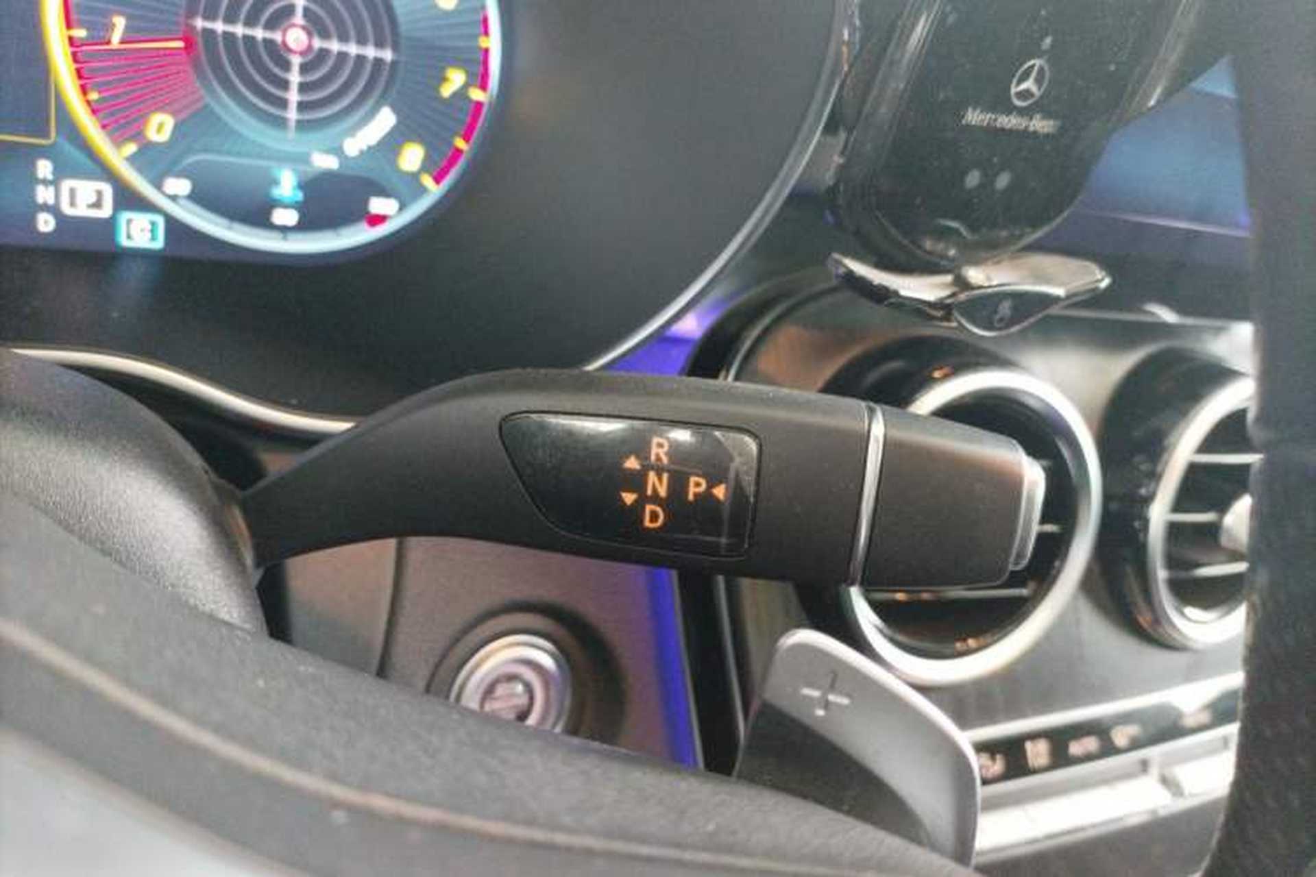 Used Mercedes-Benz C-Class 2021 C 200 L Fashion Edition Sport Version Gear Lever