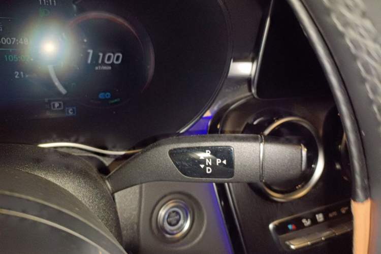 Used Mercedes-Benz C-Class 2021 C 260 L Sport Edition Star Collection Gear Lever