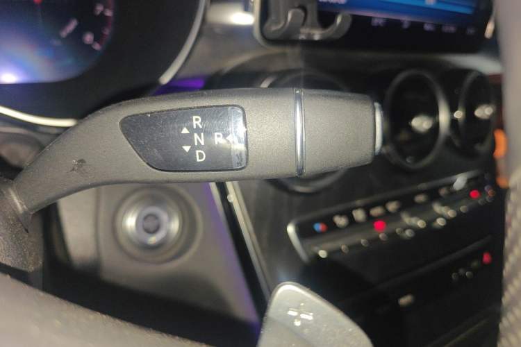 Used Mercedes-Benz C-Class 2021 C 260 L Sport Edition Gear Lever