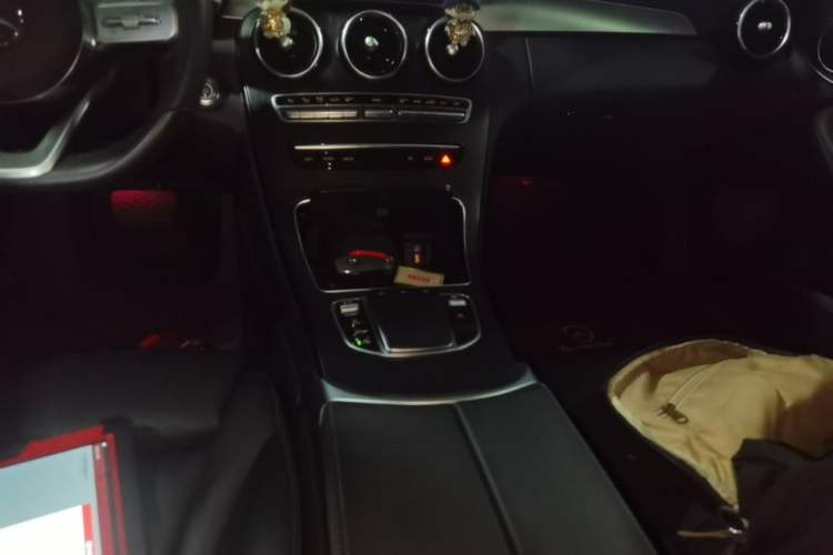 Used Mercedes-Benz C-Class 2021 C 260 L Sport Edition Gear Lever