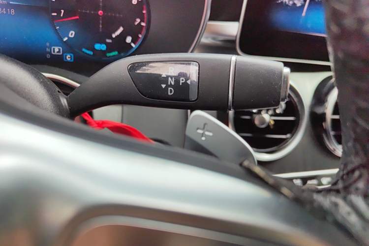 Used Mercedes-Benz C-Class 2021 C 260 L Sport Edition Star Collection Gear Lever