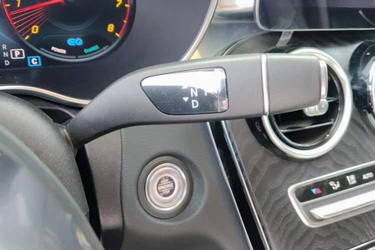 Used Mercedes-Benz C-Class 2021 C 260 L Sport Edition Gear Lever