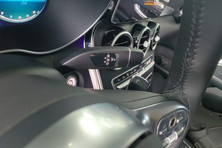 Used Mercedes-Benz C-Class 2021 C 260 L Sport Edition Star Collection Gear Lever