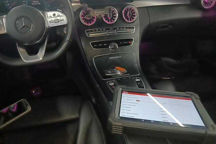 Used Mercedes-Benz C-Class 2021 C 260 L Sport Edition Star Collection Gear Lever