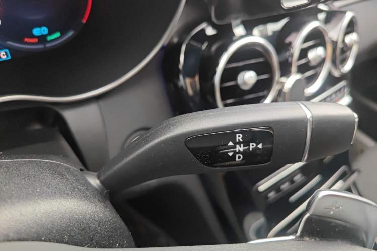 Used Mercedes-Benz C-Class 2021 C 260 Star Edition Gear Lever