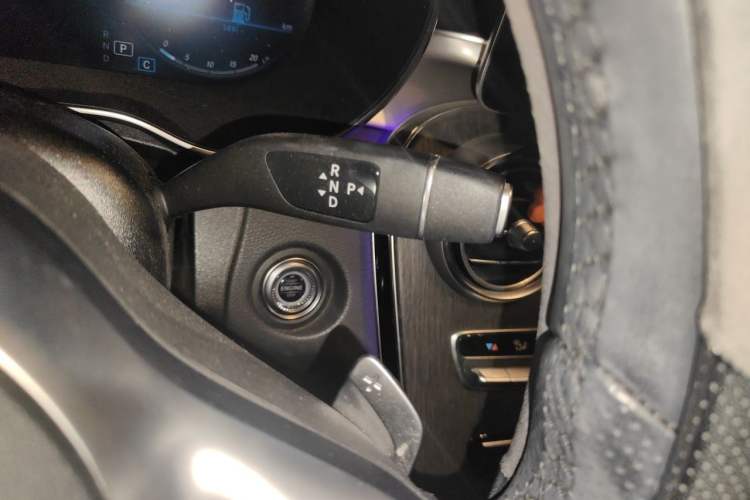 Used Mercedes-Benz C-Class 2021 C 260 Coupe Gear Lever