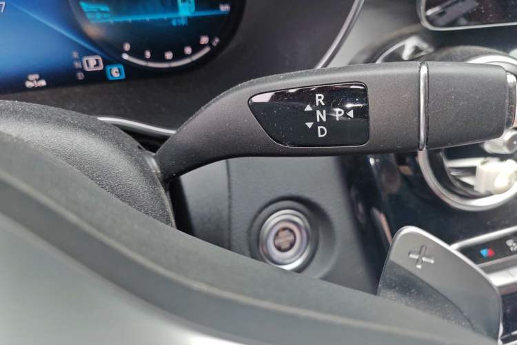 Used Mercedes-Benz C-Class 2021 C 260 Star Edition Gear Lever