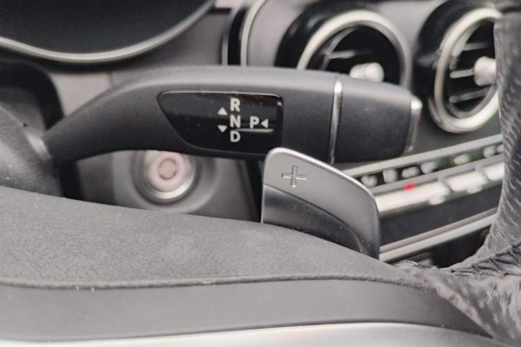 Used Mercedes-Benz C-Class 2021 C 260 L Sport Edition Gear Lever