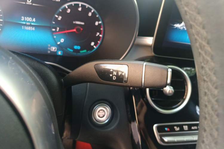 Used Mercedes-Benz C-Class 2021 C 260 Star Edition Gear Lever