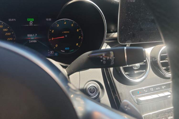 Used Mercedes-Benz C-Class 2021 C 260 L Sport Edition Star Collection Gear Lever