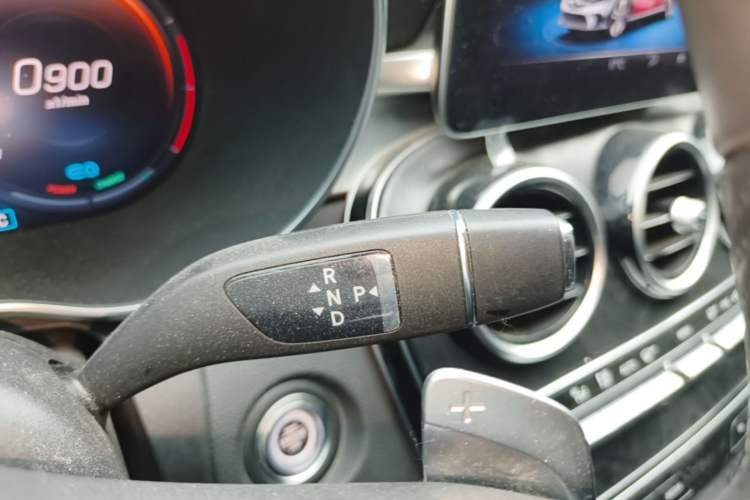 Used Mercedes-Benz C-Class 2021 C 260 L Sport Edition Gear Lever