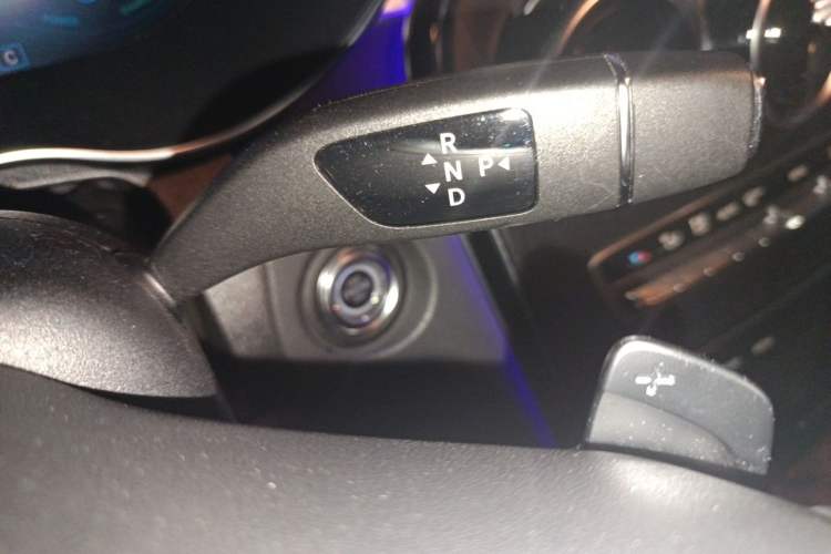 Used Mercedes-Benz C-Class 2021 C 260 L Sport Edition Gear Lever