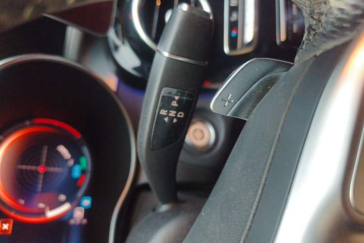 Used Mercedes-Benz C-Class 2021 C 260 Star Edition Gear Lever