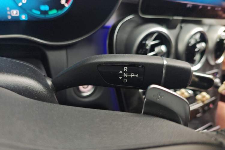 Used Mercedes-Benz C-Class 2021 C 260 Coupe Gear Lever