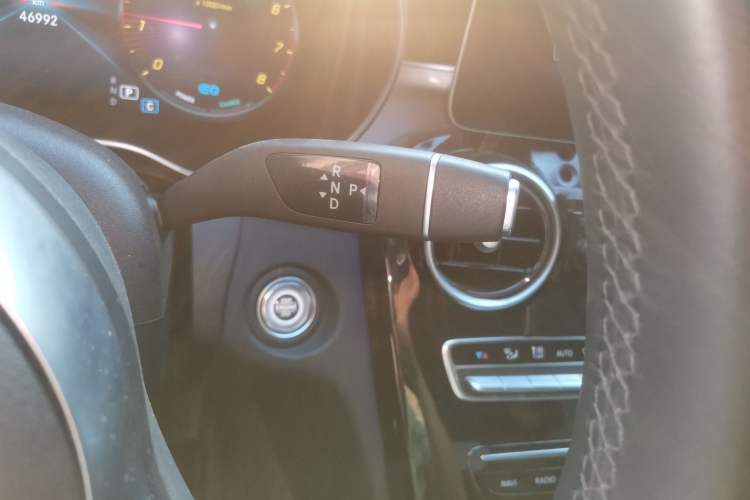 Used Mercedes-Benz C-Class 2021 C 260 Star Edition Gear Lever