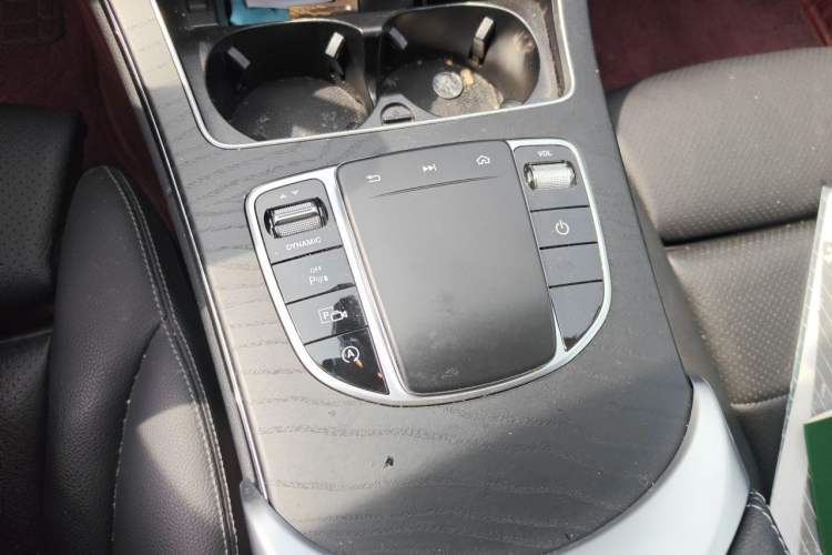 Used Mercedes-Benz C-Class 2021 C 200 L Fashion Edition Sport Version Gear Lever