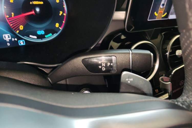 Used Mercedes-Benz C-Class 2021 C 260 Star Edition Gear Lever