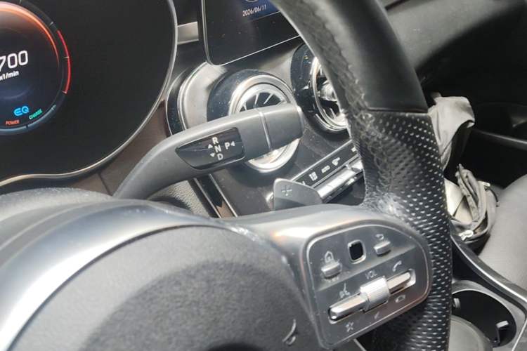 Used Mercedes-Benz C-Class 2021 C 260 L Sport Edition Star Collection Gear Lever